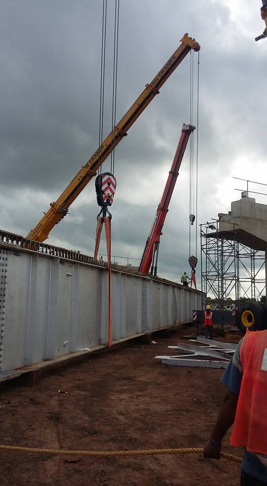 4 laning mh-knt border to Sangareddy